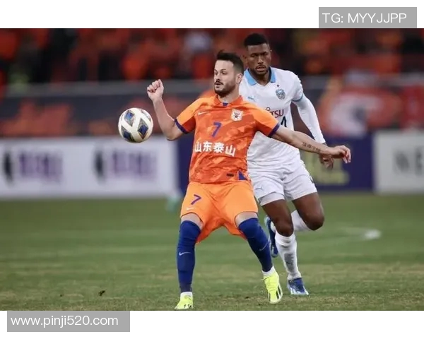 山东鲁能与亚泰精彩对决直播全程回顾与赛后分析