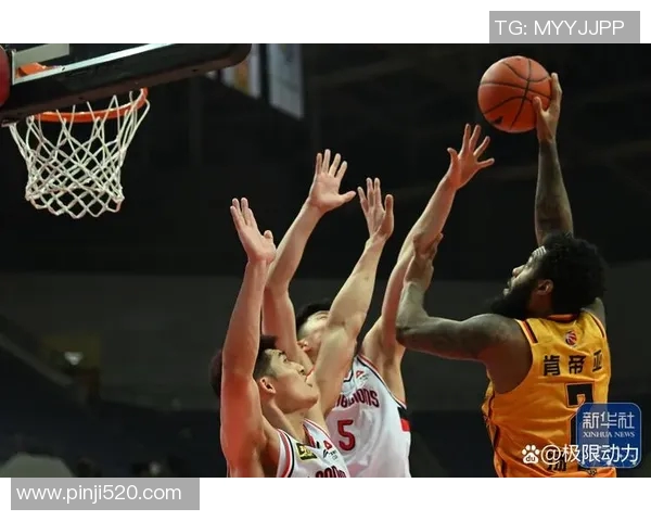 2013年CBA广东队与北京队激战回顾及精彩瞬间分析