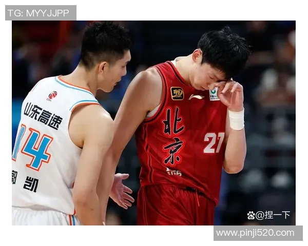 CBA激战再起广东队迎战北京队巅峰对决精彩不容错过 CBA激战再起广东队迎战北京队巅峰对决精彩不容错过